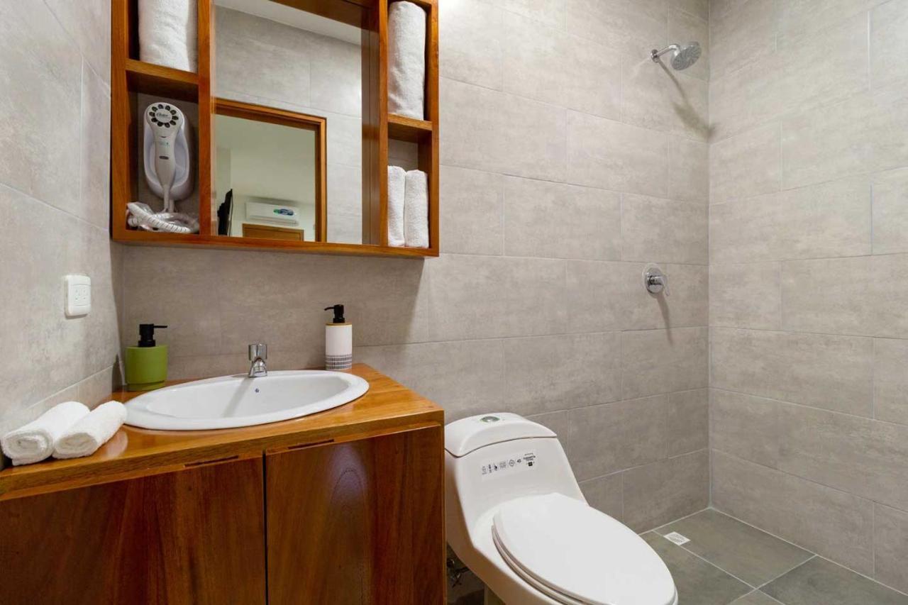 Plaza Luna Suites Puerto Ayora  Ngoại thất bức ảnh