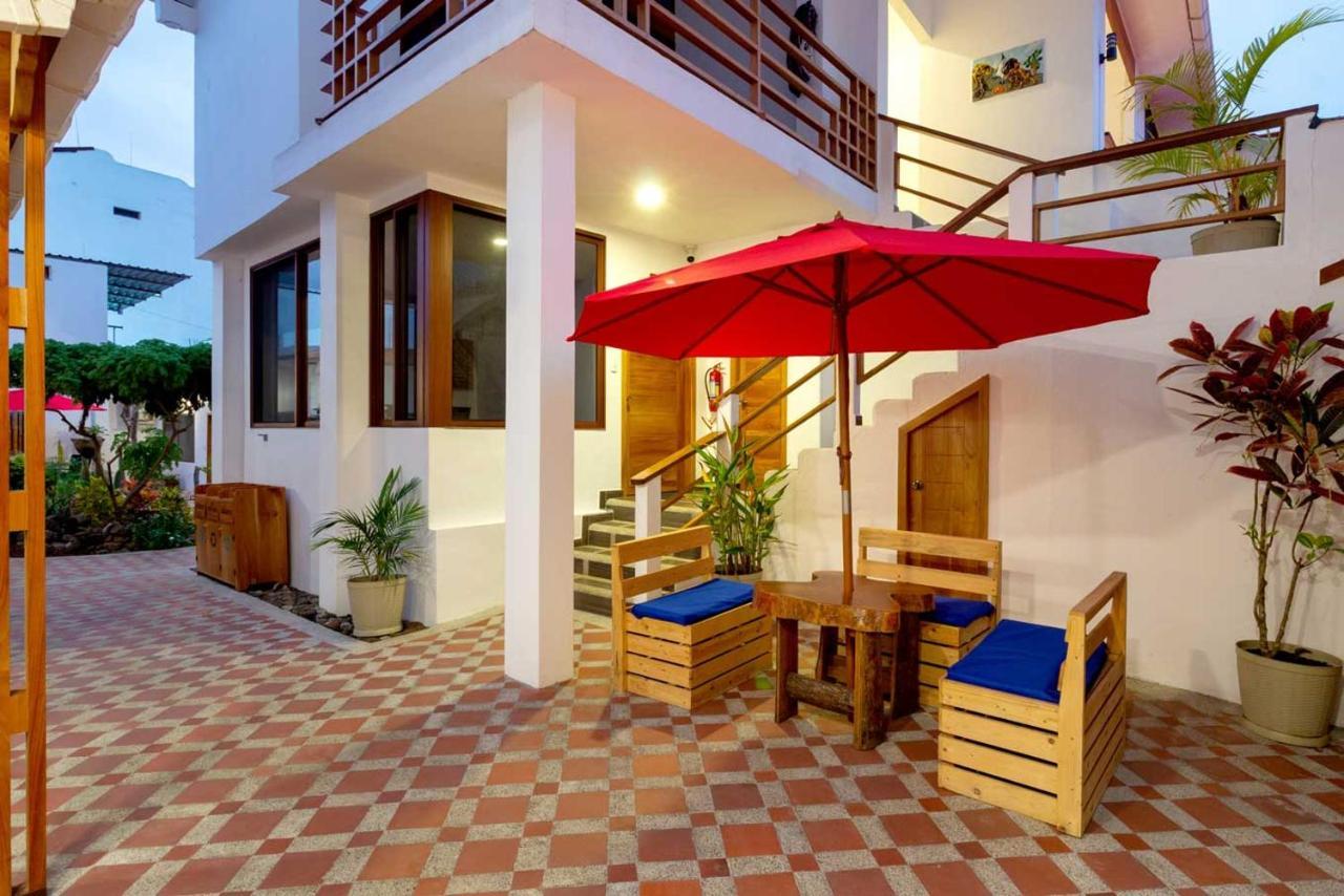 Plaza Luna Suites Puerto Ayora  Ngoại thất bức ảnh