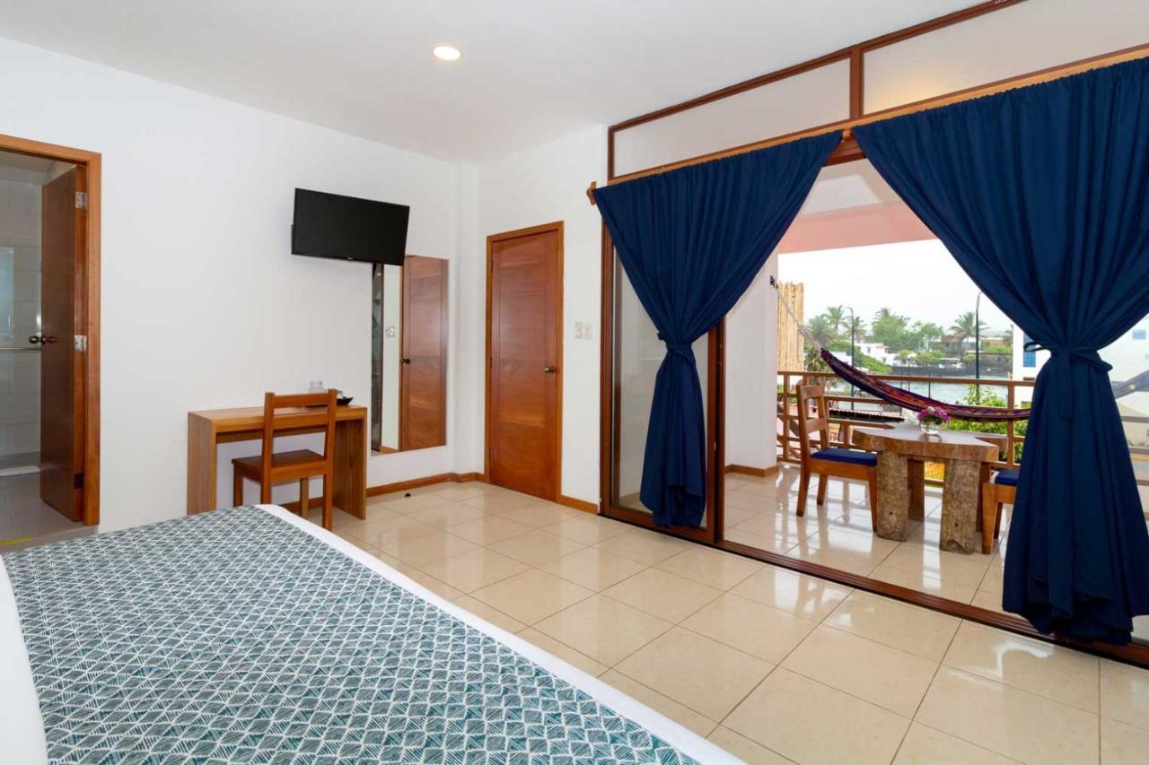 Plaza Luna Suites Puerto Ayora  Ngoại thất bức ảnh