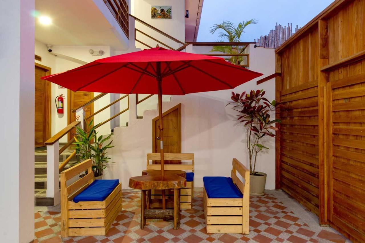 Plaza Luna Suites Puerto Ayora  Ngoại thất bức ảnh