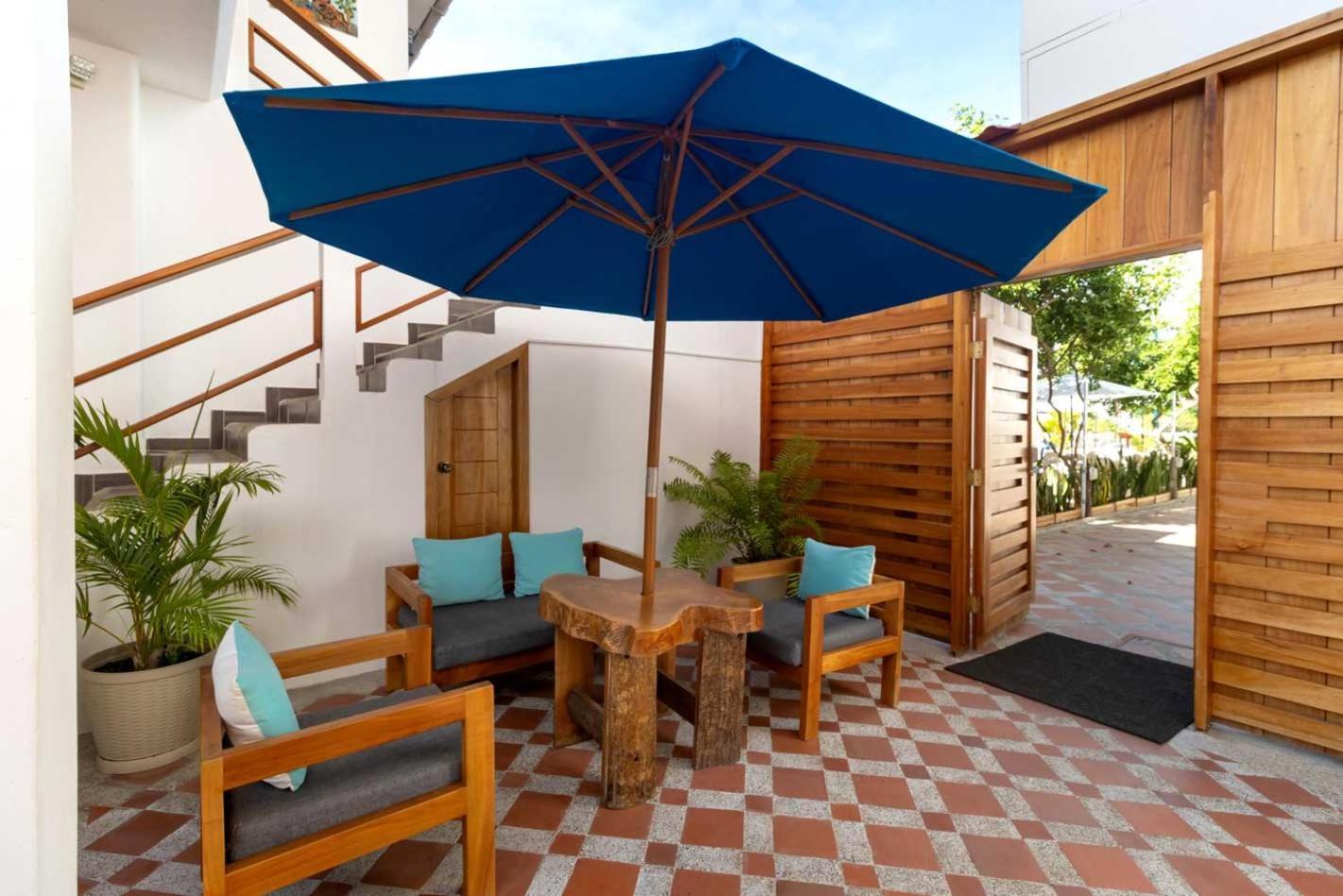Plaza Luna Suites Puerto Ayora  Ngoại thất bức ảnh