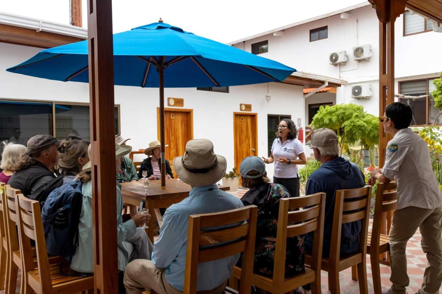 Plaza Luna Suites Puerto Ayora  Ngoại thất bức ảnh